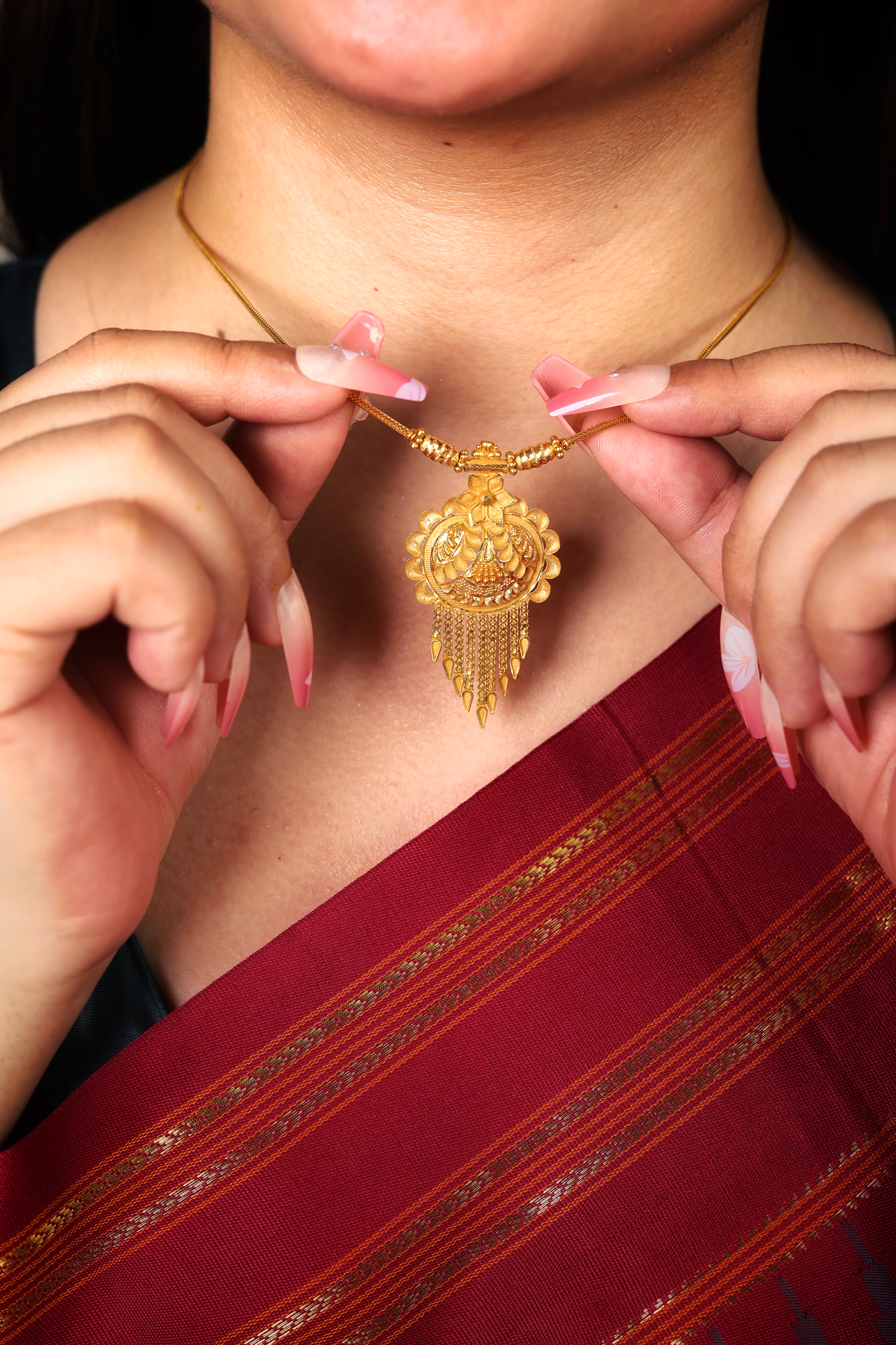 Traditional 22K Gold Filigree Teardrop Pendant