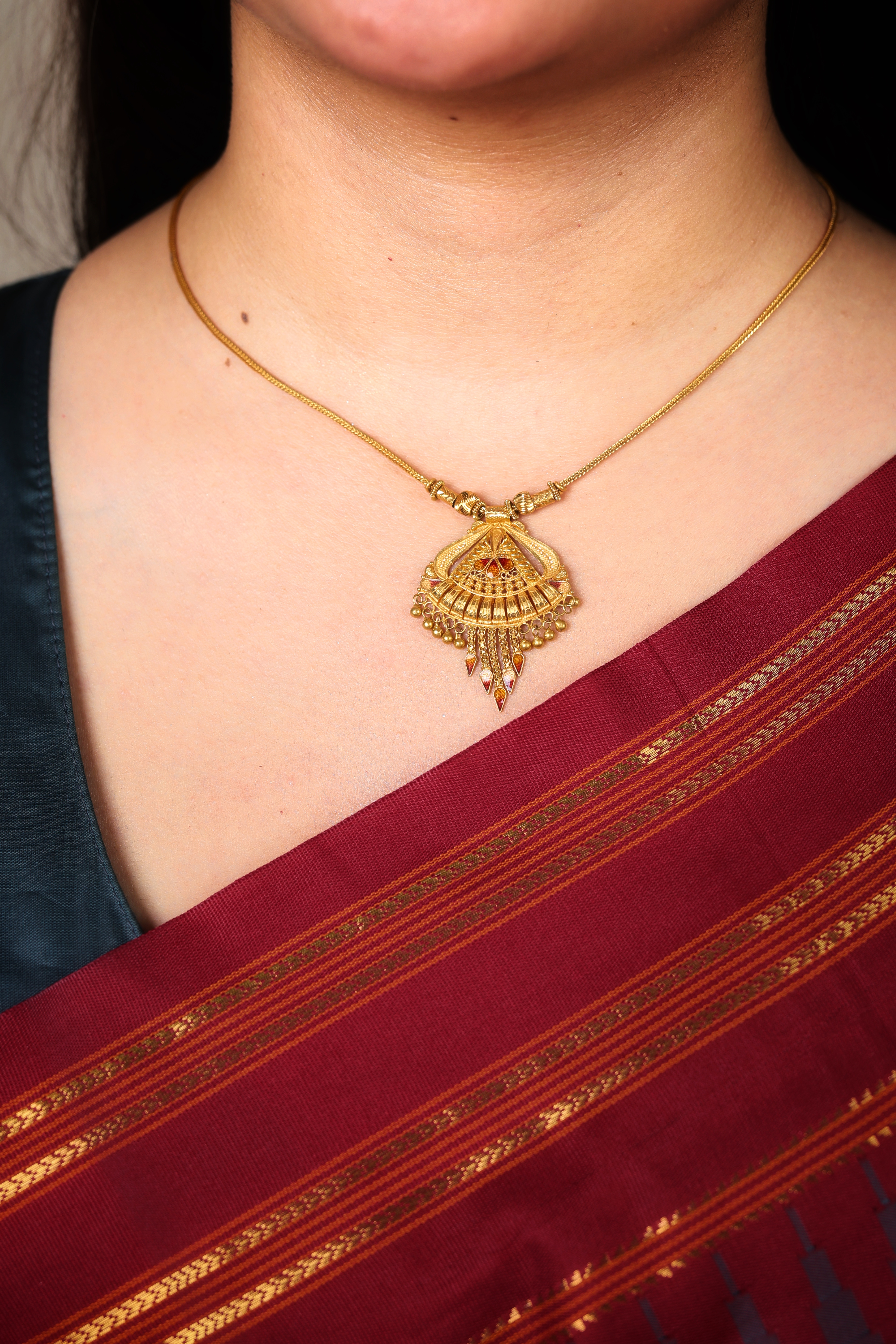 22K Gold Sector Fan Pendant Necklace | Geometric Granulation Design