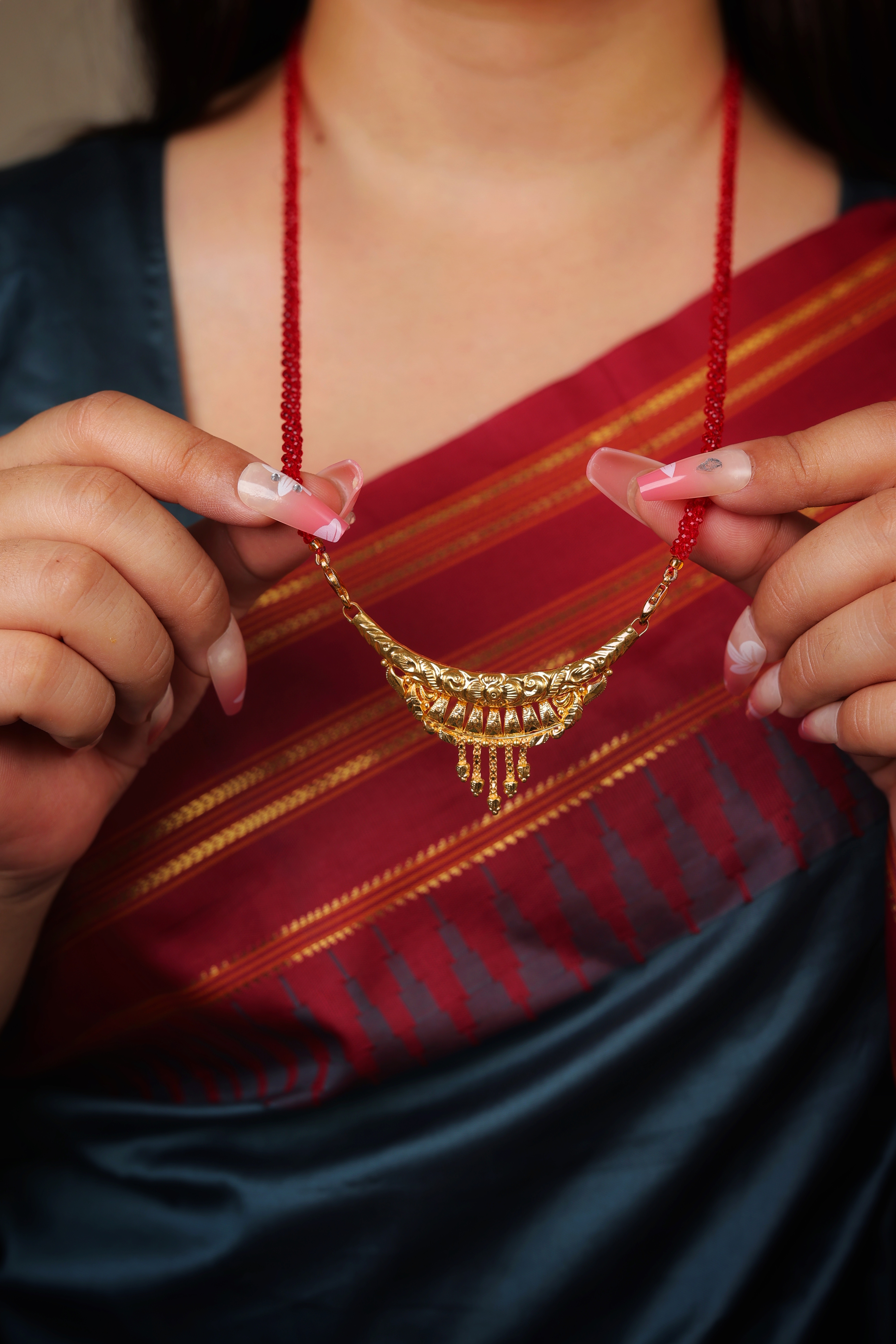 Traditional 22K Gold Temania Mangalsutra with Red Bead Chain