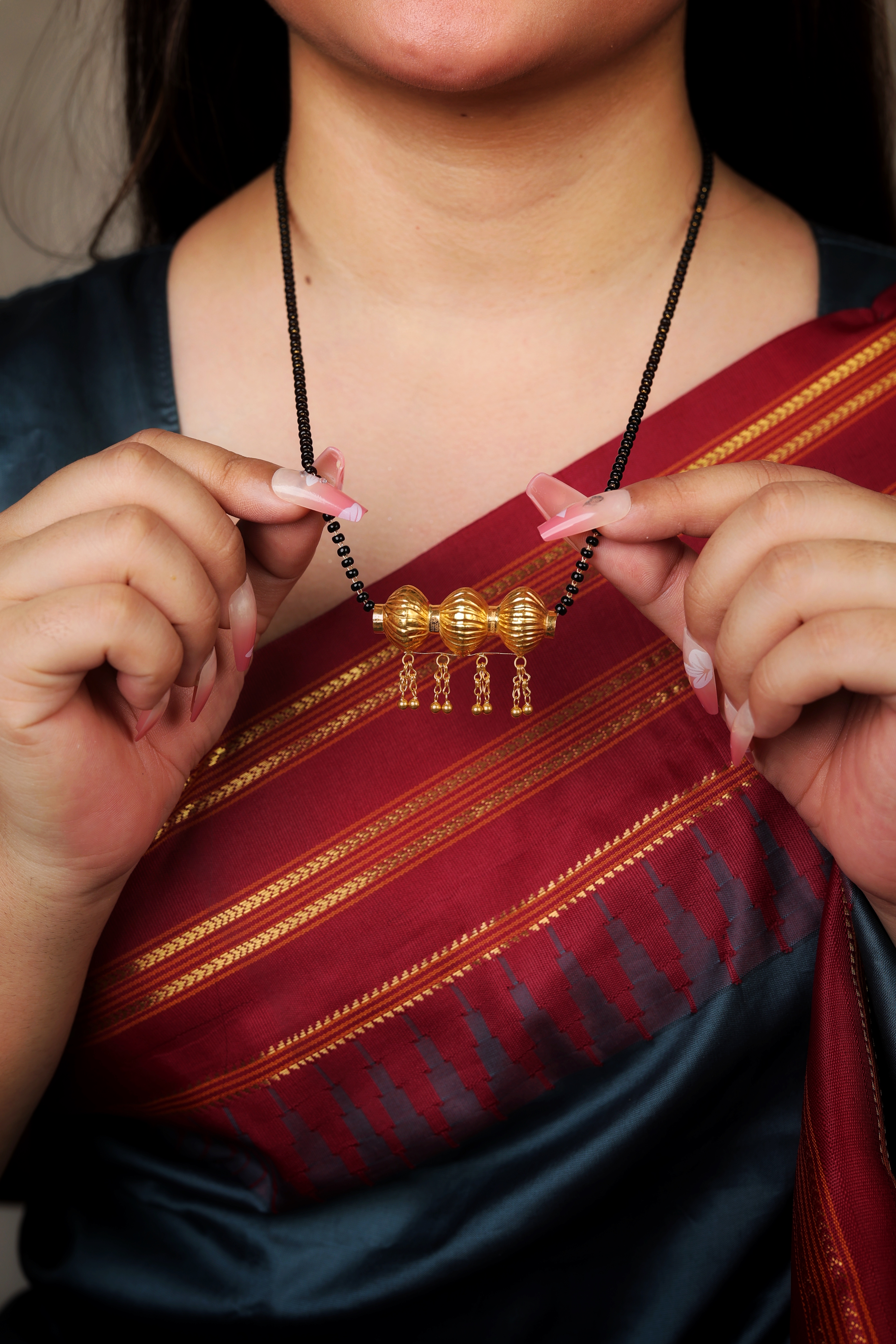 Timaniya Gold Mangalsutra (Triple Dholki Design)
