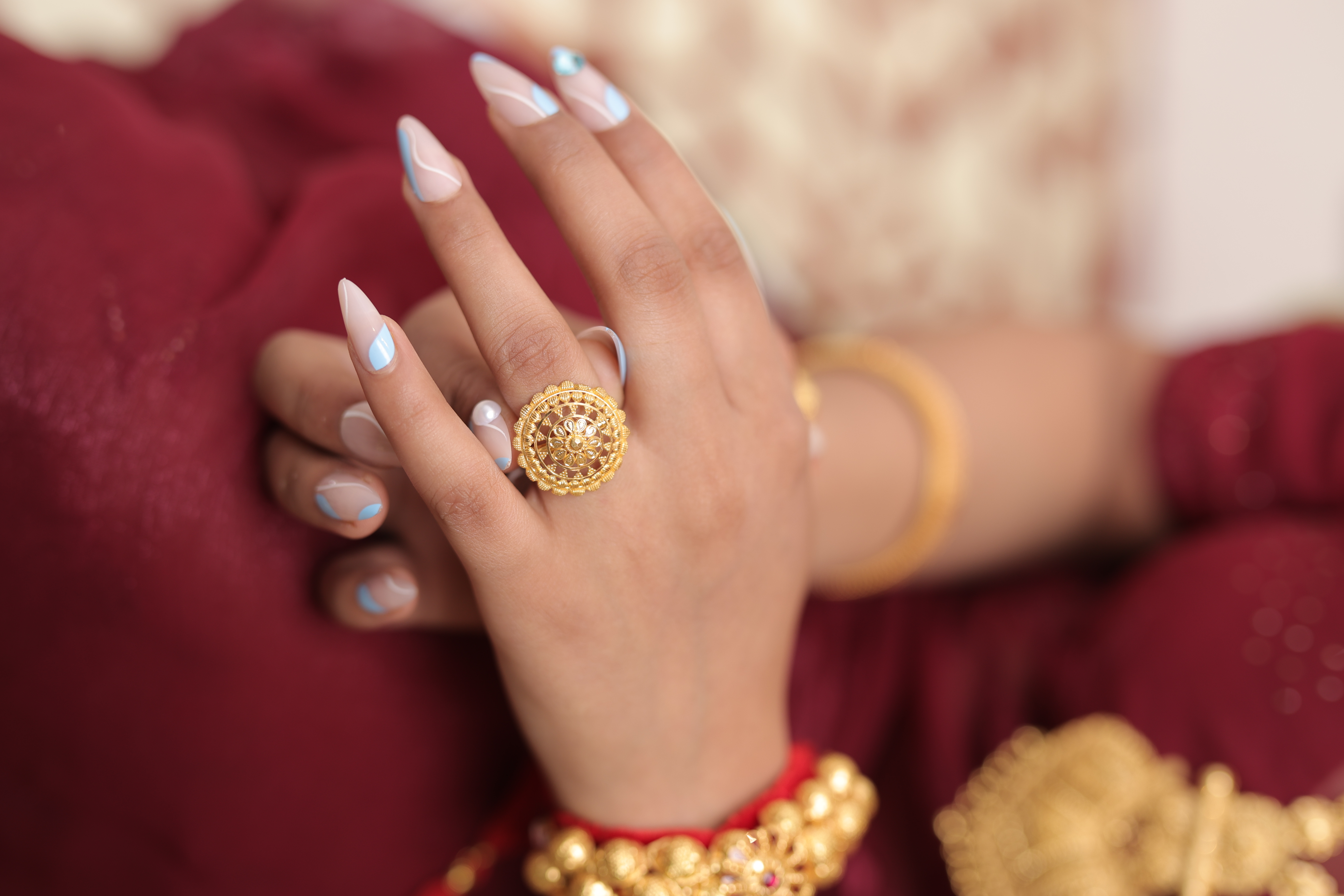 Traditional Dome Cocktail Ring with Fine Filigree