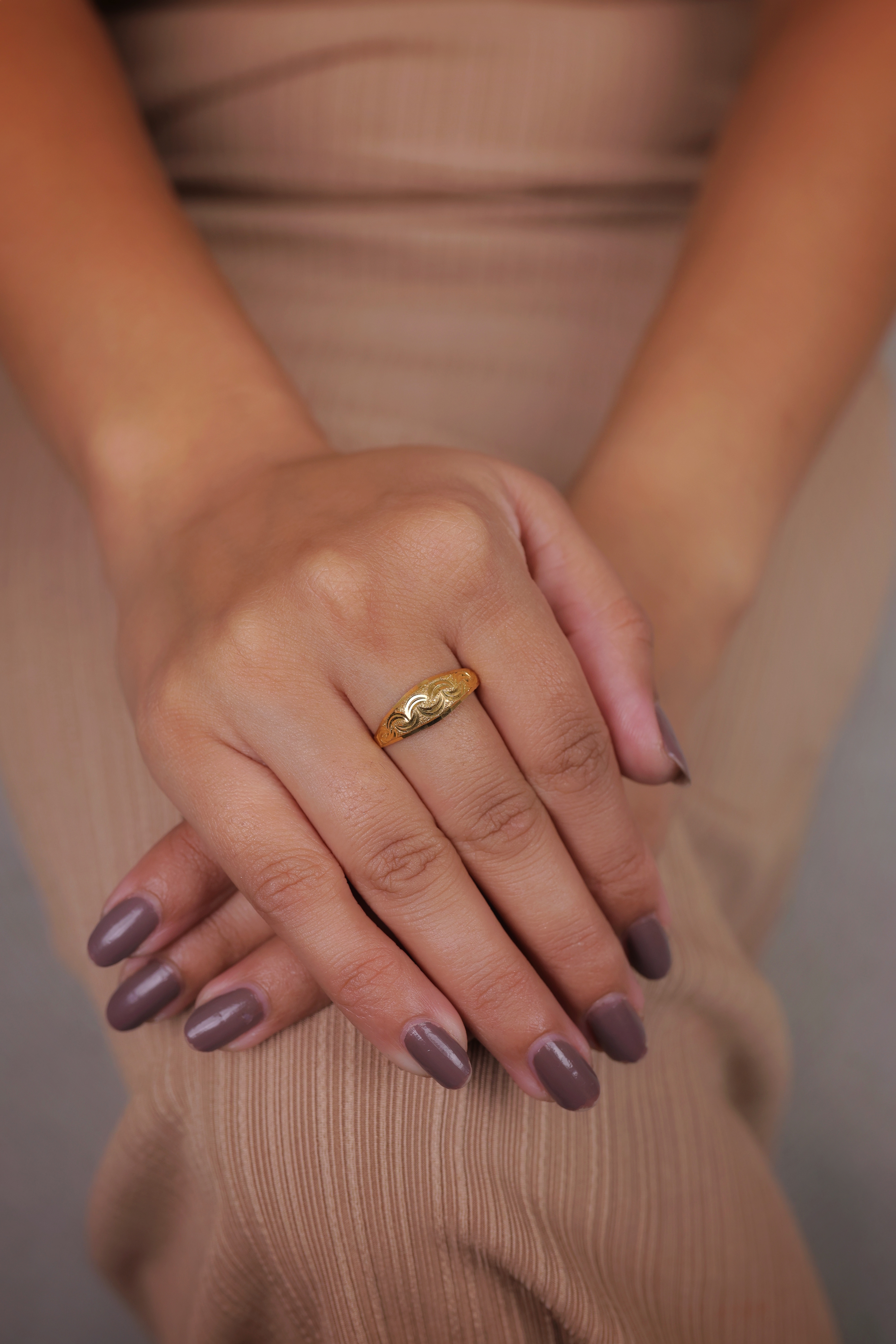 Engraved Swirl Motif Dome Gold Band Ring