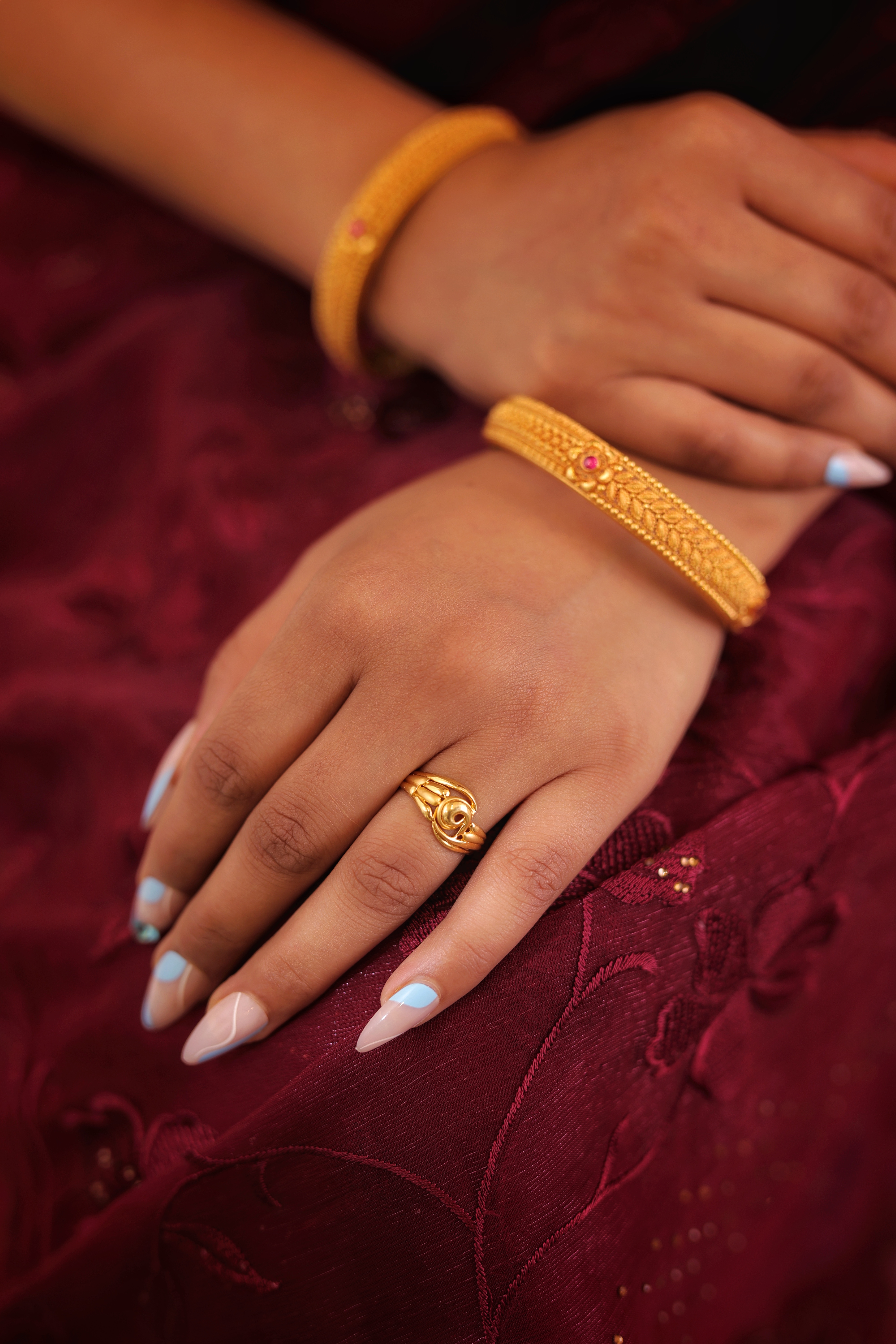 Bold Abstract Spiral Gold Cluster Ladies Casting Ring