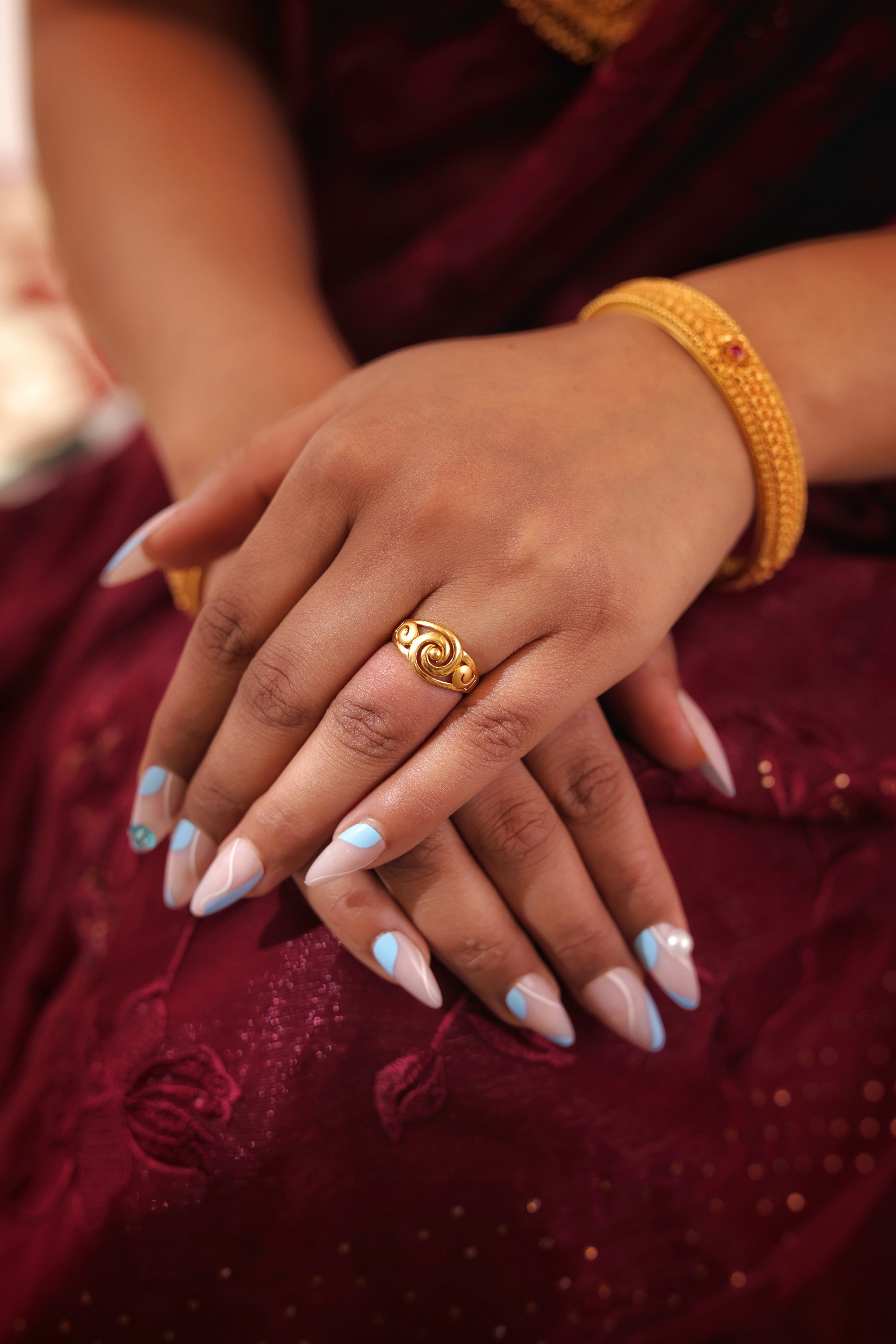 Bold Symmetrical Double Spiral Gold Ladies Casting Ring