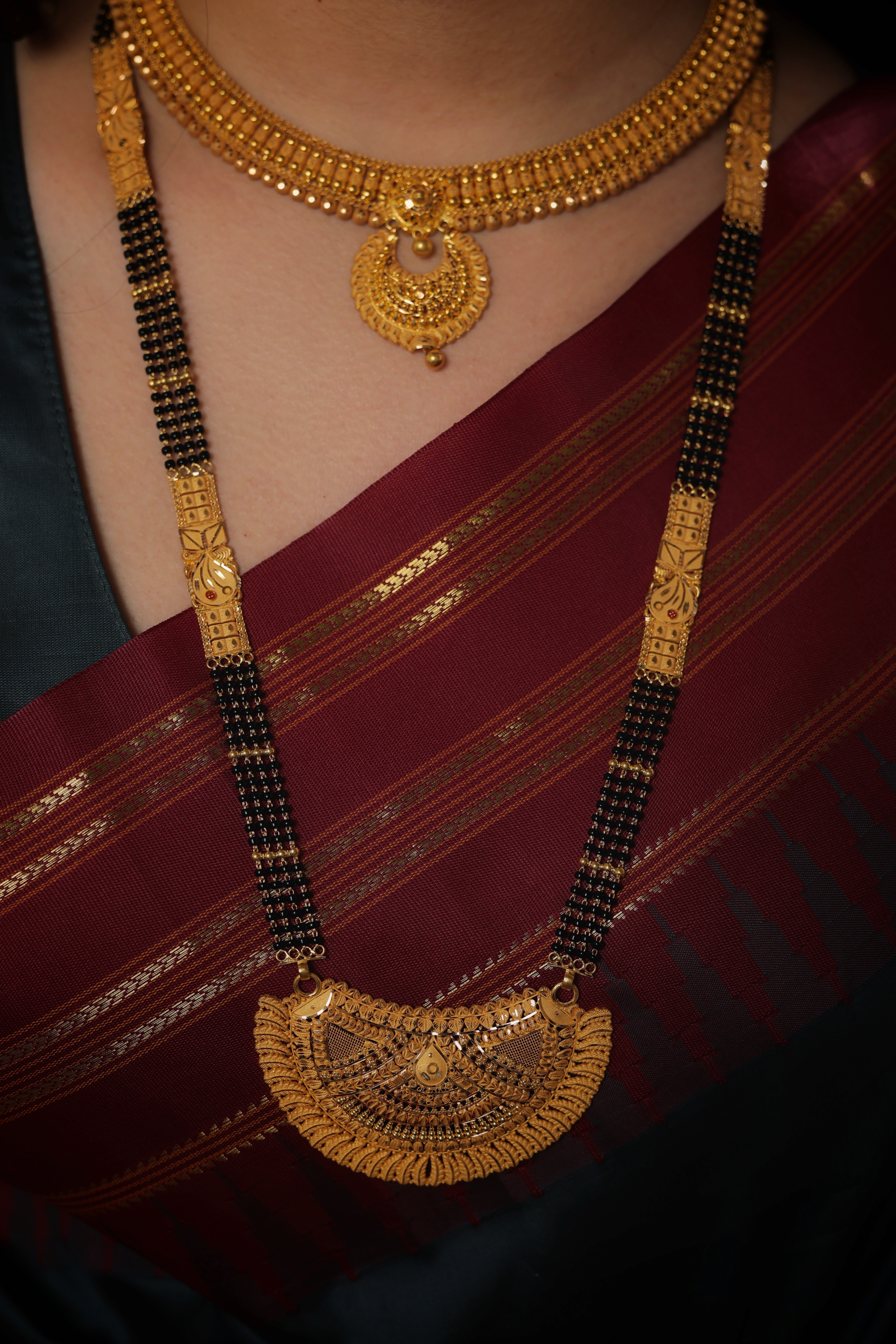 Regal Crescent-Shield Long Mangalsutra with Intricate Mesh Filigree and Scalloped Borders