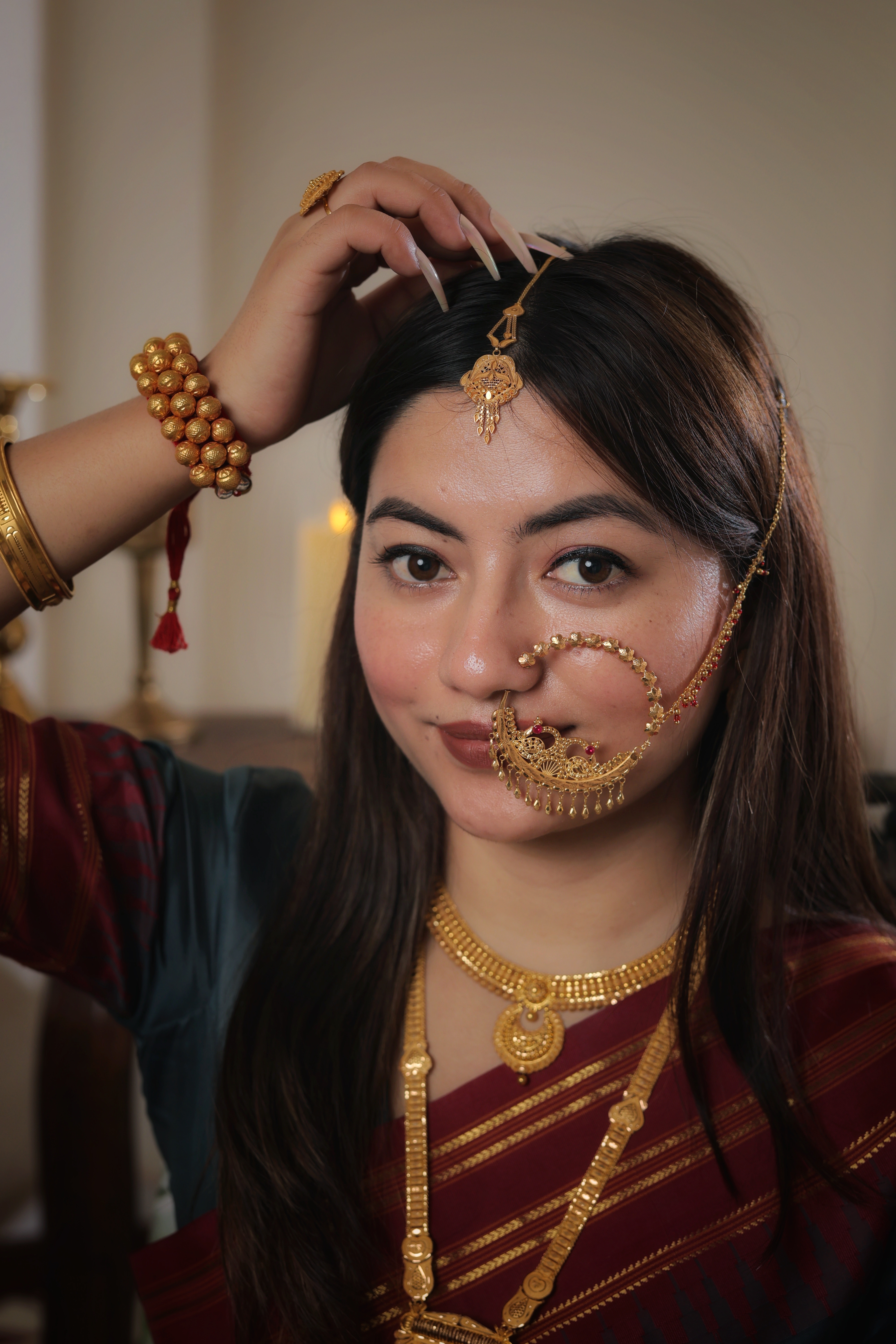 Charming 22K Gold Heart-Motif Maang Tika with Fine Filigree and Droplet Tassels