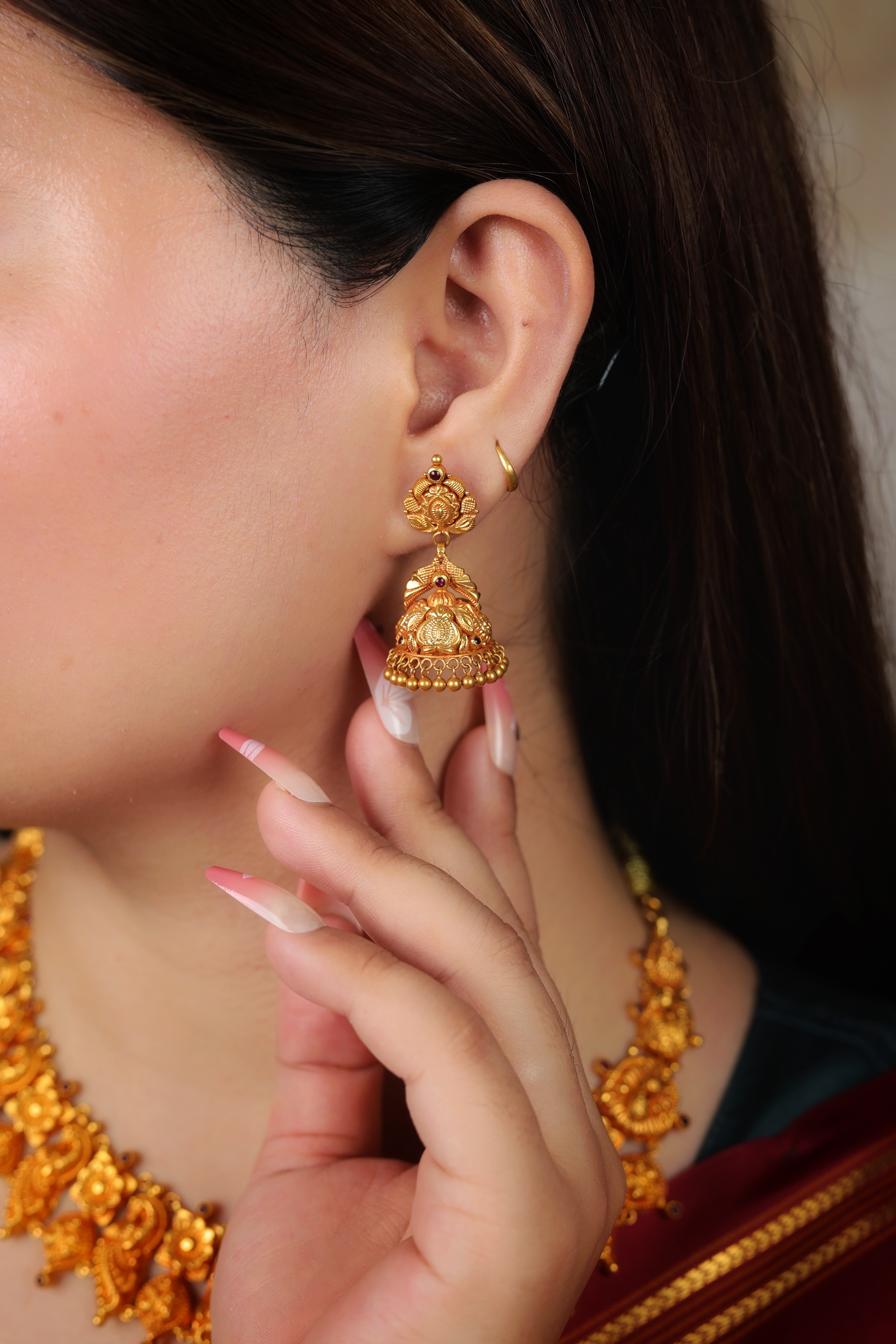 Traditional Temple Jewellery Gold Necklace Set with Jhumka Earrings
