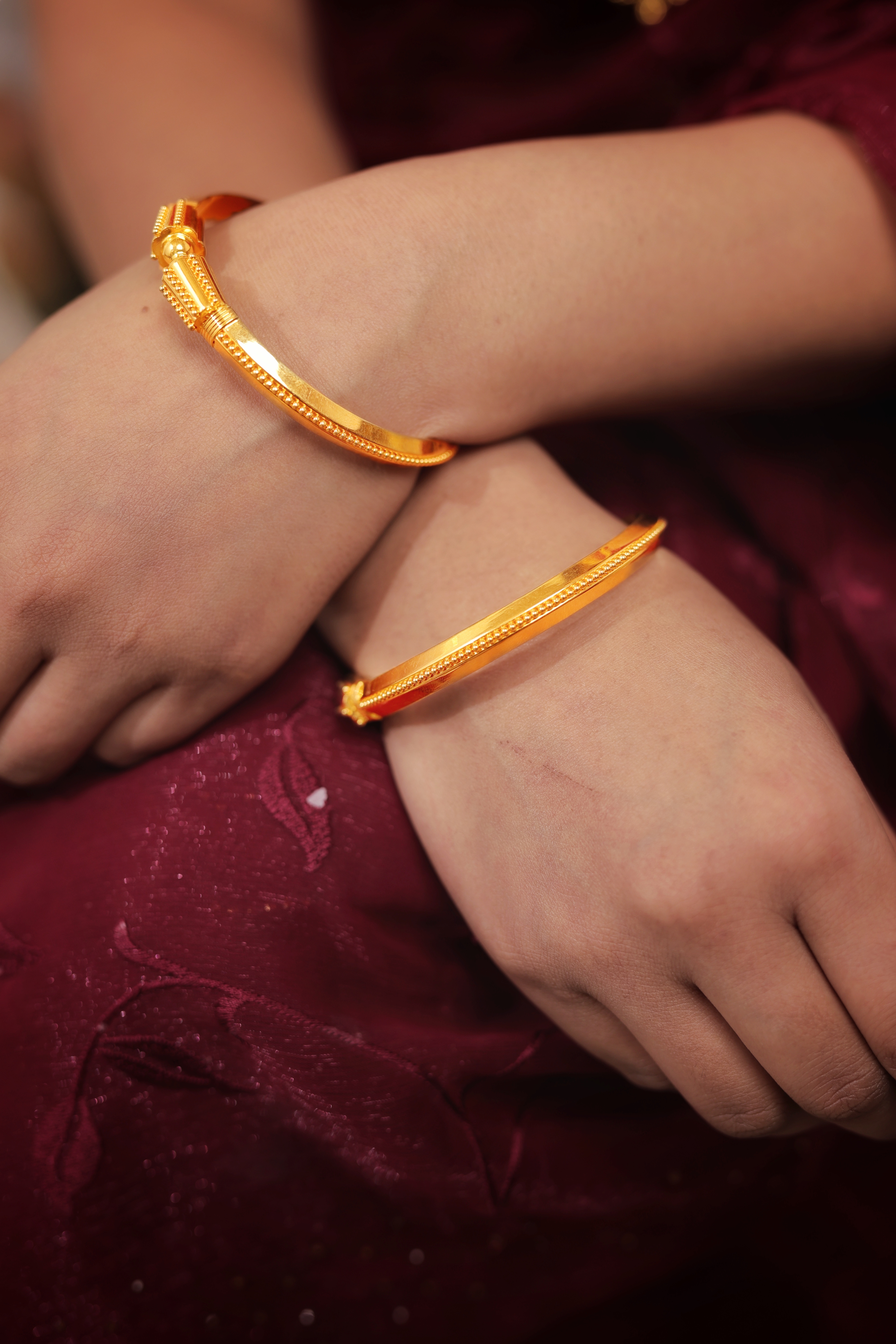 Classic Gold Sleek Designer Bangles – Traditional Minimal Engraved Gold Bangles for Women