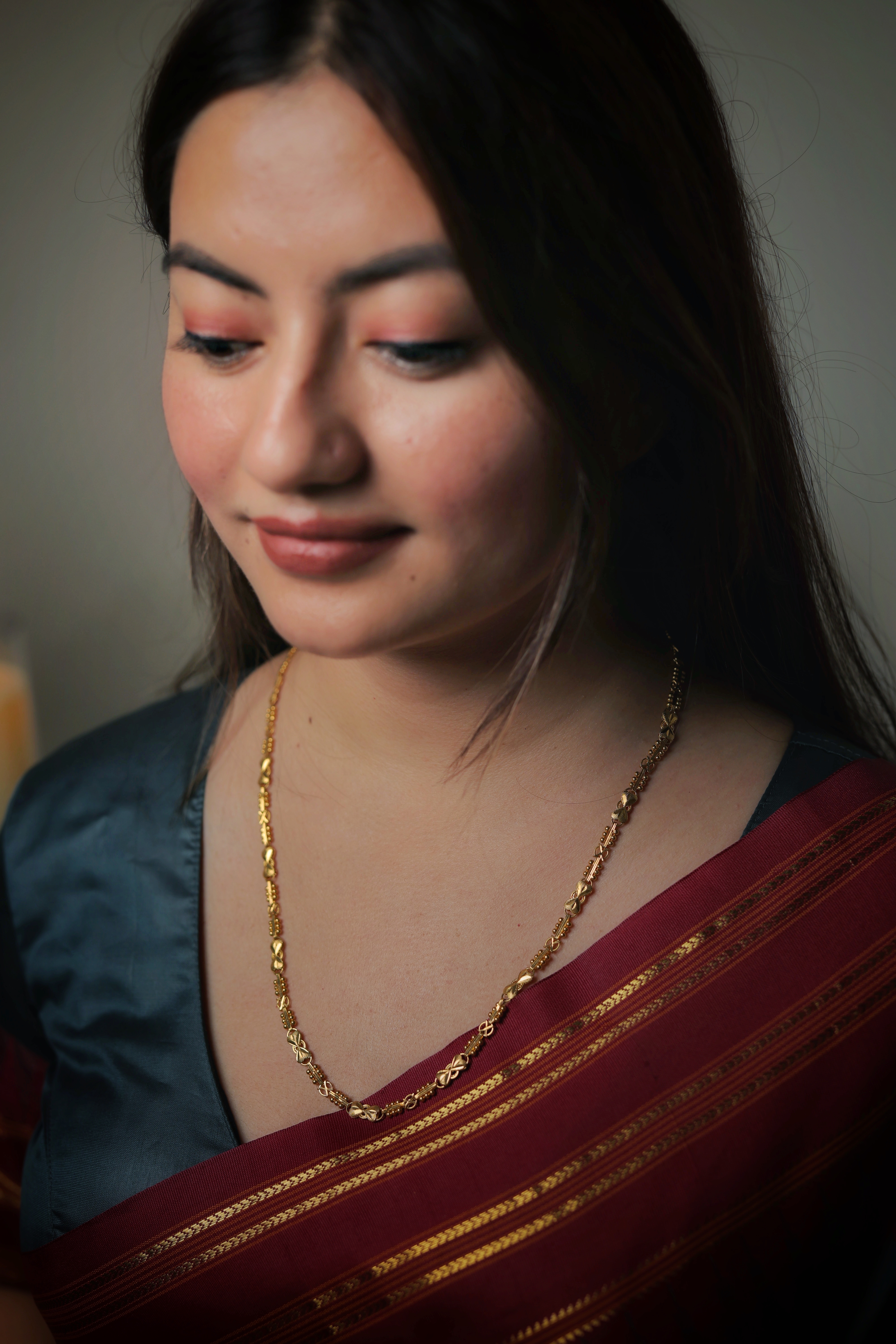 Elegant Women Designer Pattern Gold Chain – Classic Textured Link Gold Chain for Women